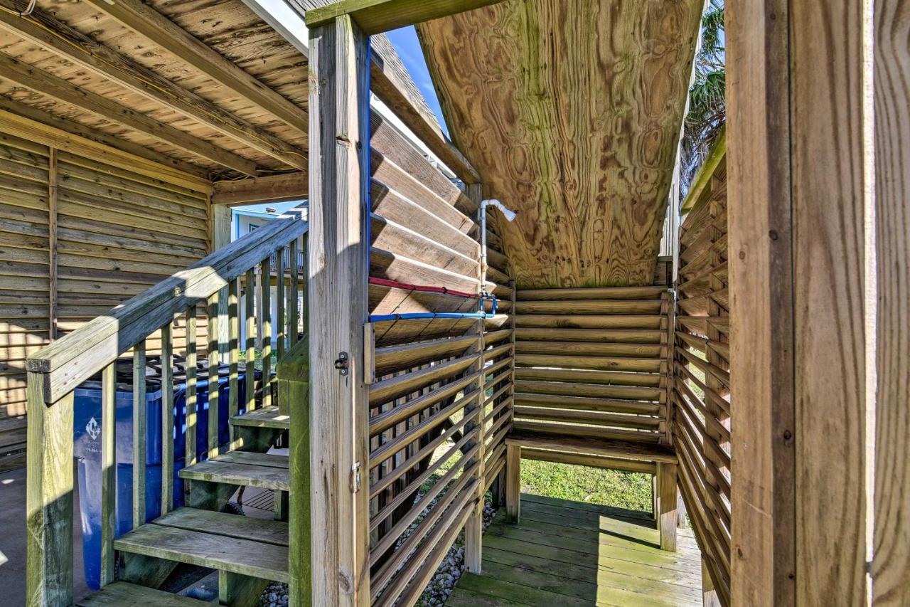 A-Frame Home With Deck - 2 Blocks To Surfside Beach! المظهر الخارجي الصورة